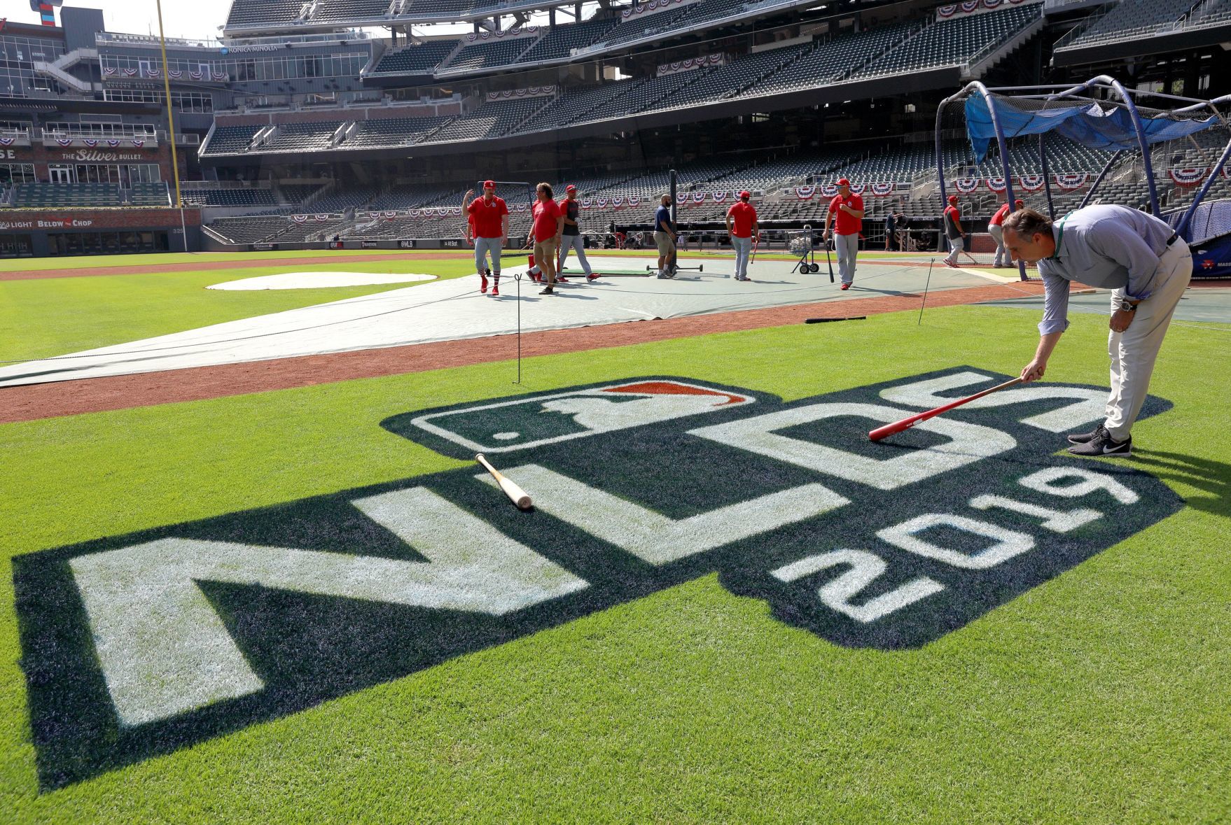 St. Louis Cardinals practice before Game 1 of NLDS in Atlanta